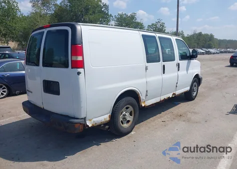 2008 Chevrolet Express Work Van z USA, uszkodzony, nr VIN 1GCFG15XX81227980